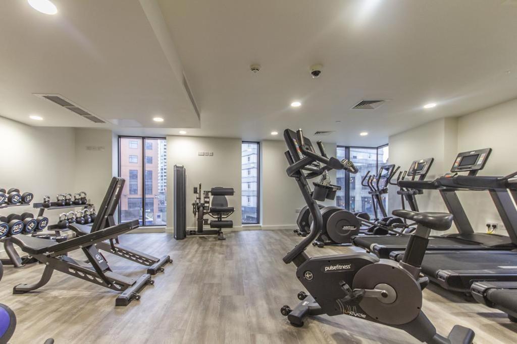 Premium Deals L Last-Minute Stay L 4 Min Walk To Birmingham Central Library L 18Th Floor 2 Bed 2 Bath City Centre Penthouse With Gym & Netflix By Jvt Short Lets 외부 사진