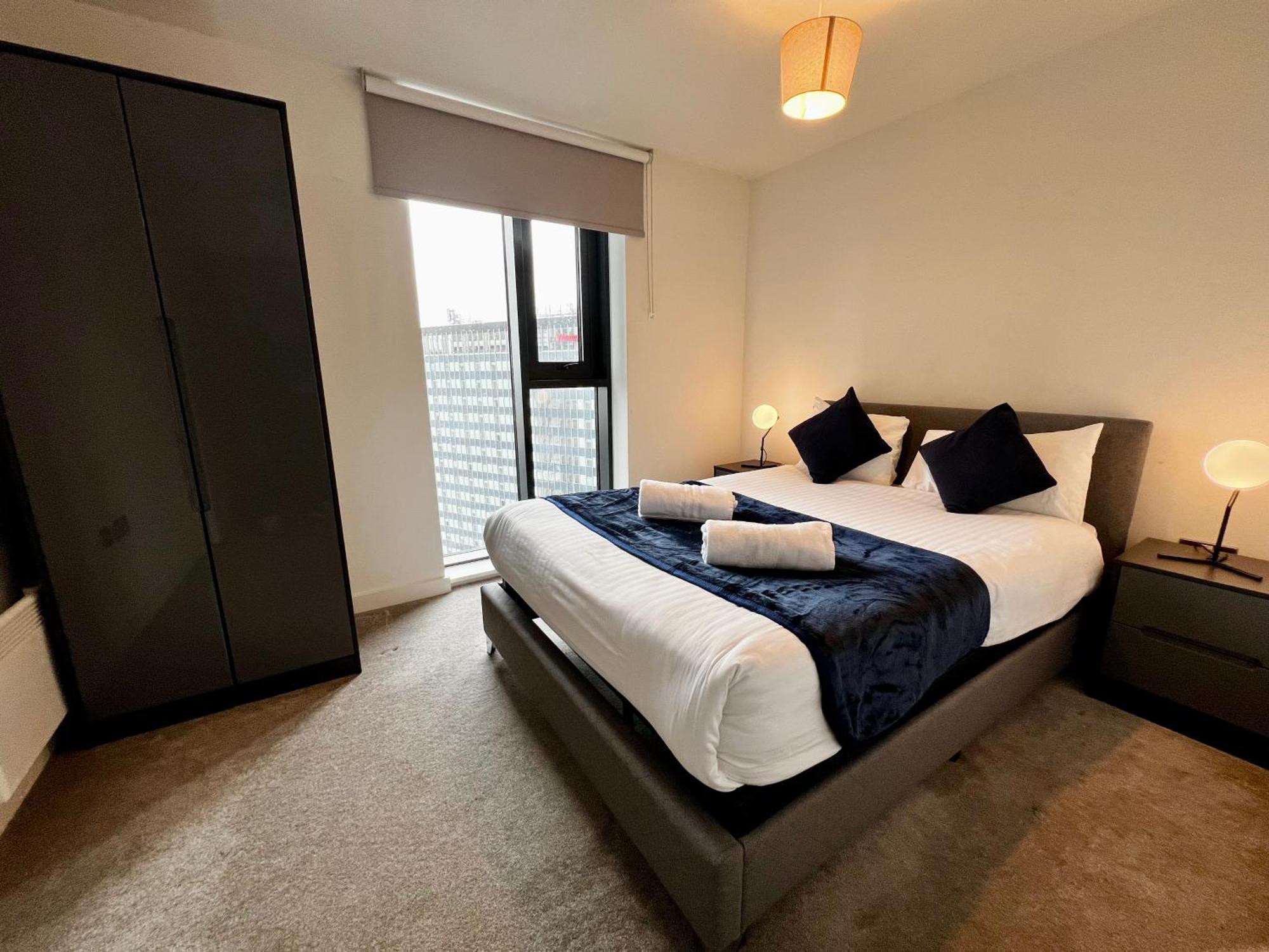 Premium Deals L Last-Minute Stay L 4 Min Walk To Birmingham Central Library L 18Th Floor 2 Bed 2 Bath City Centre Penthouse With Gym & Netflix By Jvt Short Lets 외부 사진
